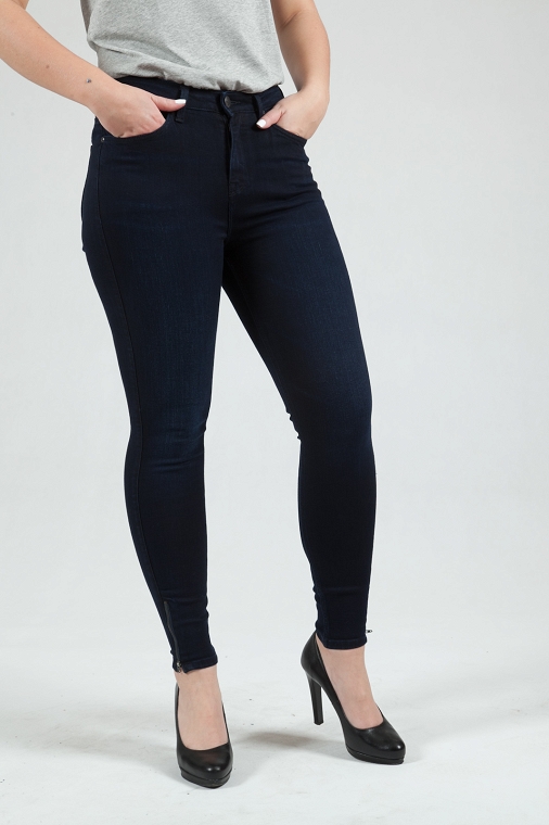 lee scarlett high zip