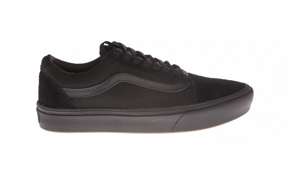 U Buty Vans Comfycush Old S (Classic) Black VN0A3WMAVND1