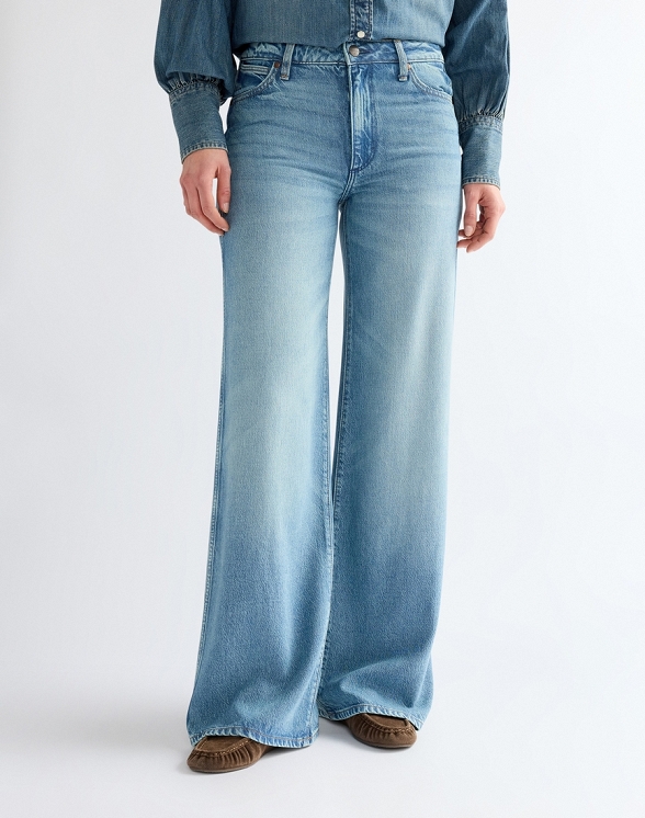 Spodnie Damskie Wrangler World Wide Classic Fade 112386591