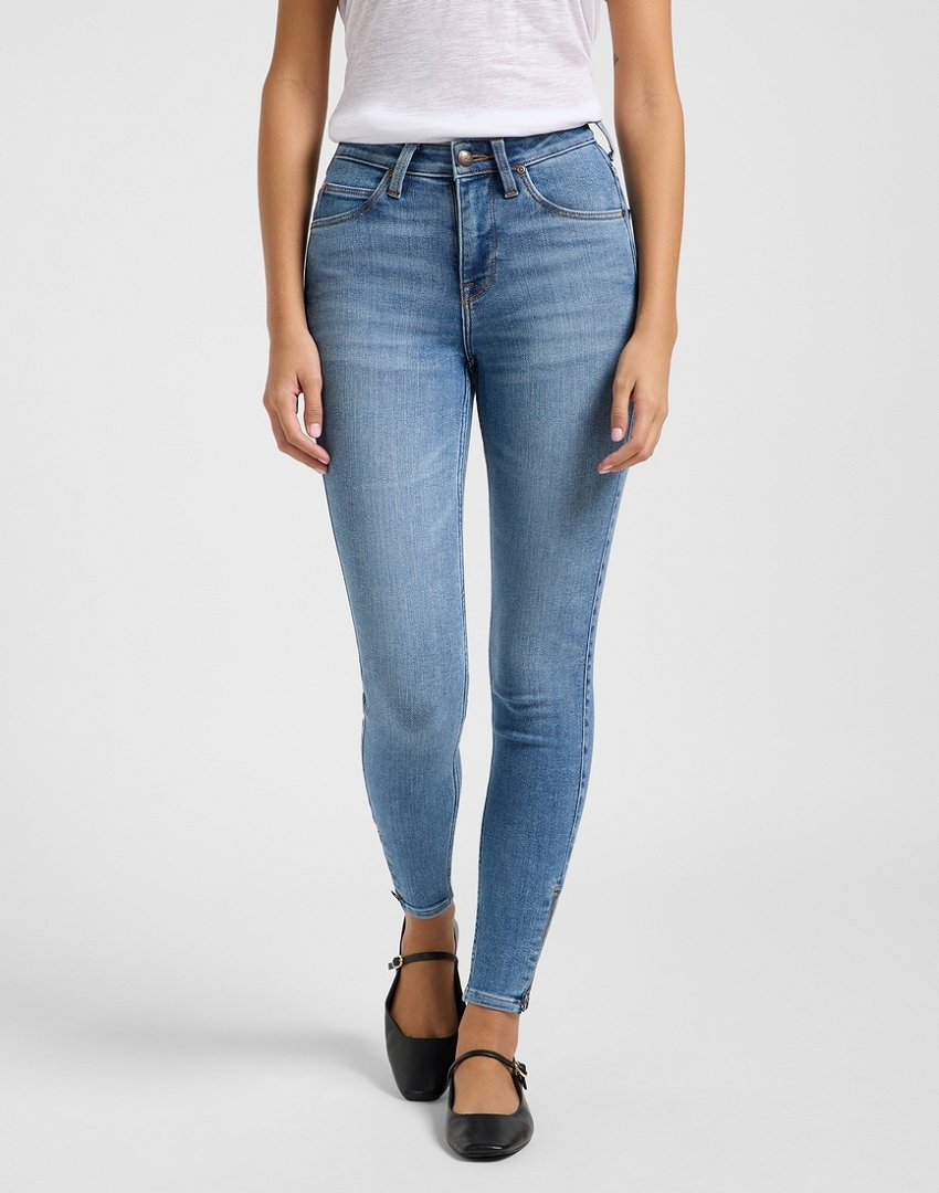 ◆LEE◆ Nylon two-way shirring back light blue Spodnie Damskie Lee Scarlett High Zip Brighter Future 112363794